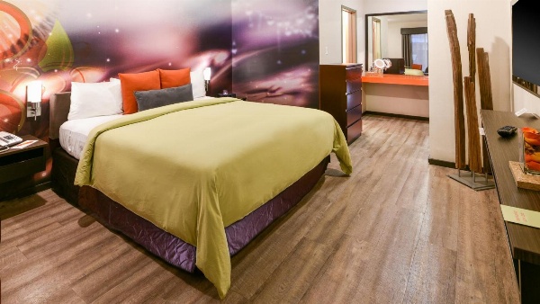 The Tangerine - a Burbank Hotel Main image